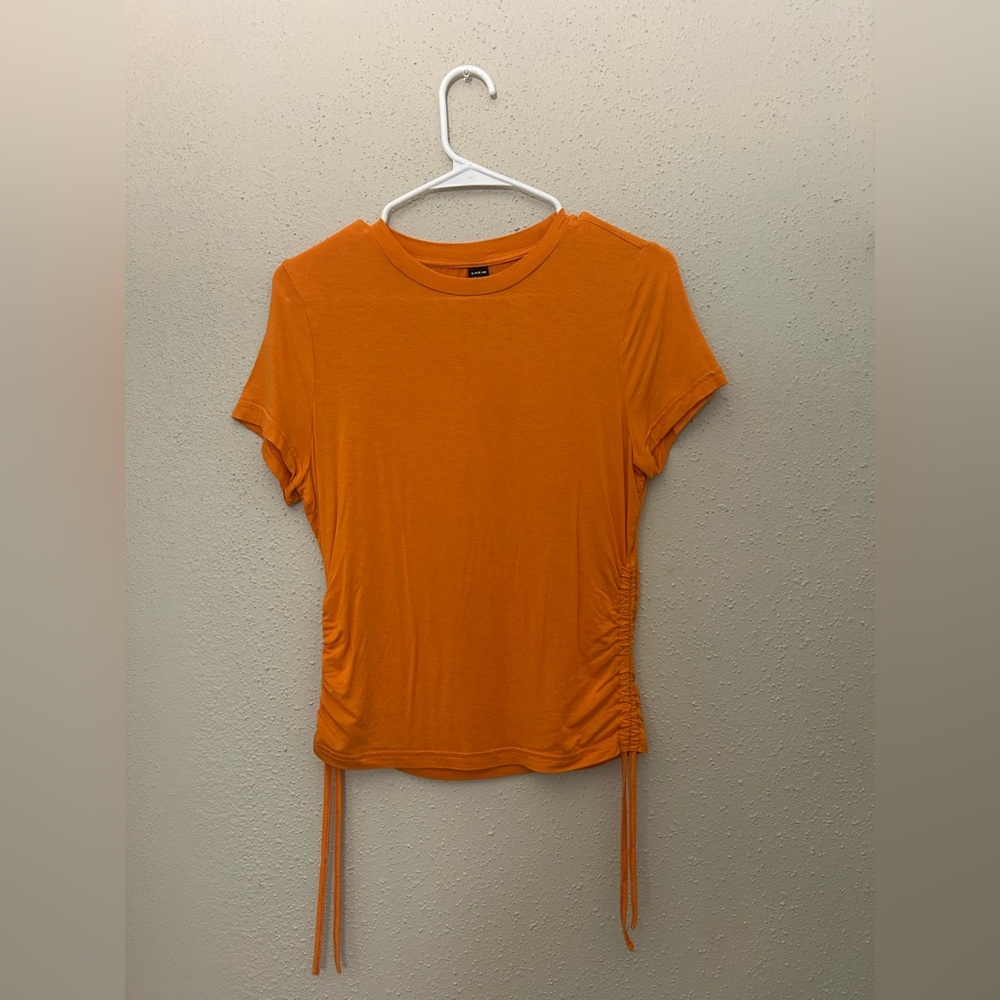 SHEIN Vibrant Orange Short Sleeve Tee